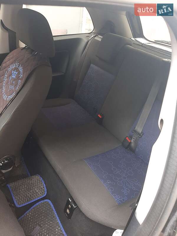 Хэтчбек Ford Fiesta 2007 в Одессе