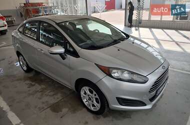 Седан Ford Fiesta 2013 в 