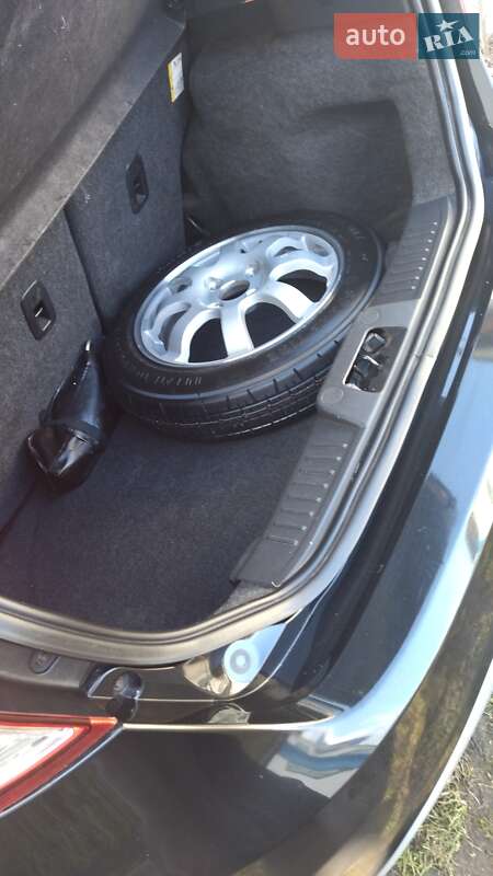 Хэтчбек Ford Fiesta 2014 в Пирятине
