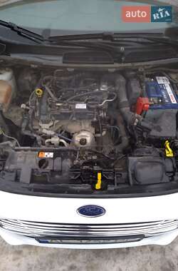 Хетчбек Ford Fiesta 2013 в Дніпрі