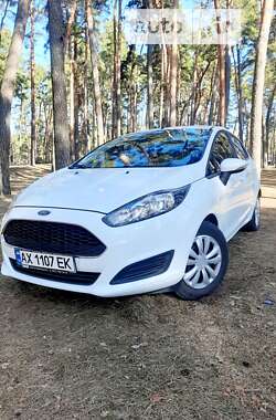 Хетчбек Ford Fiesta 2016 в Охтирці