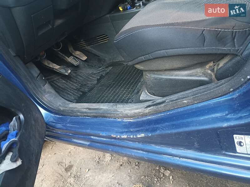 Хэтчбек Ford Fiesta 2007 в Хмельницком