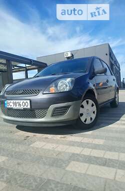 Хэтчбек Ford Fiesta 2006 в Львове