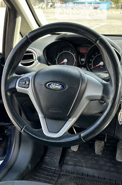 Хэтчбек Ford Fiesta 2012 в Днепре