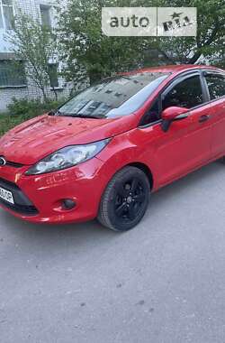 Хетчбек Ford Fiesta 2010 в Києві