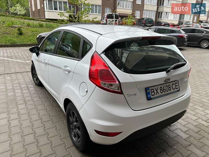 Хэтчбек Ford Fiesta 2014 в Хмельницком