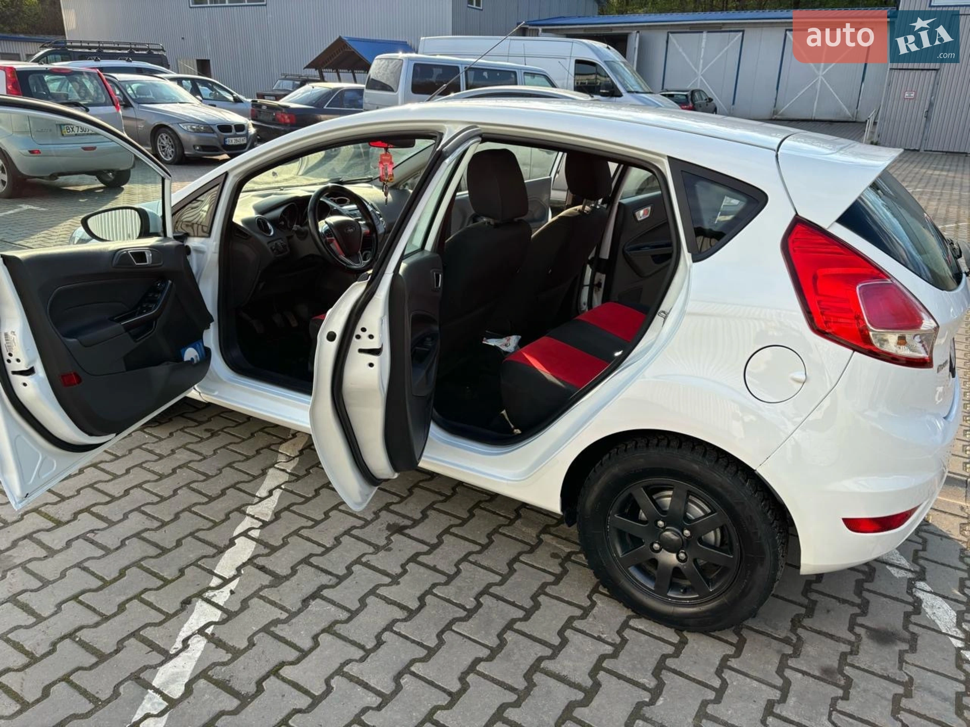 2014 Ford Fiesta - мініатюра 10