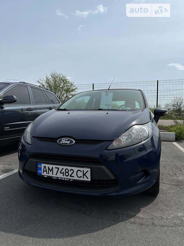 Хетчбек Ford Fiesta 2011 в Житомирі