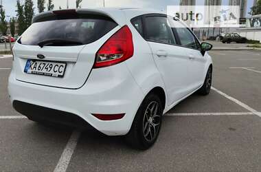 Хэтчбек Ford Fiesta 2012 в Киеве