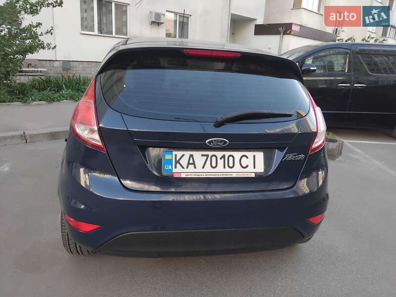 Хэтчбек Ford Fiesta 2013 в Киеве фото 7 Хэтчбек Ford Fiesta 2013 в Киеве