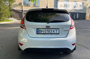 Хетчбек Ford Fiesta 2014 в Одесі