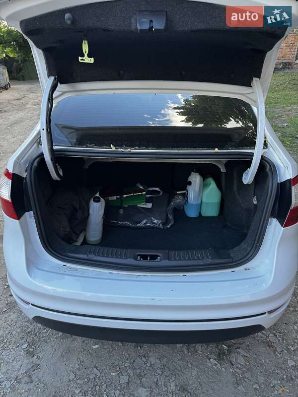 Седан Ford Fiesta 2018 в Харькове фото 6 Седан Ford Fiesta 2018 в Харькове