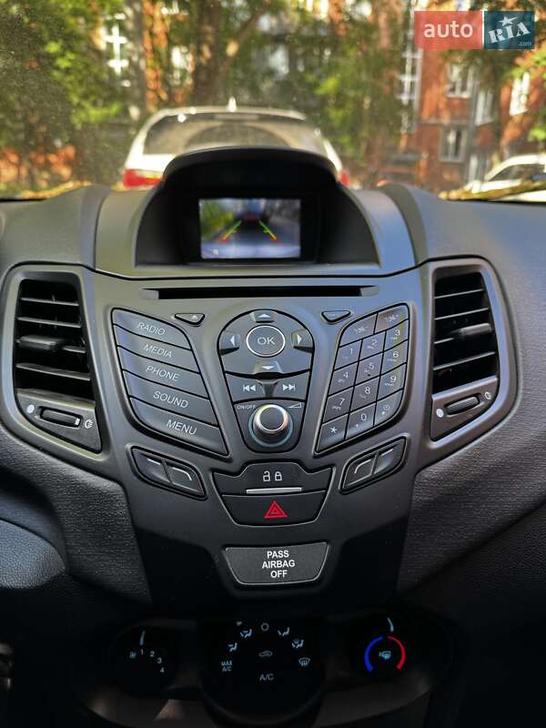 Седан Ford Fiesta 2018 в Харькове фото 10 Седан Ford Fiesta 2018 в Харькове