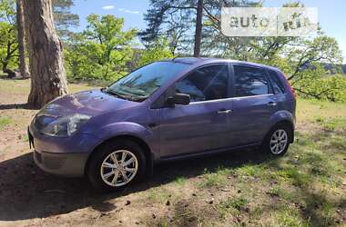 Хэтчбек Ford Fiesta 2006 в Чернигове