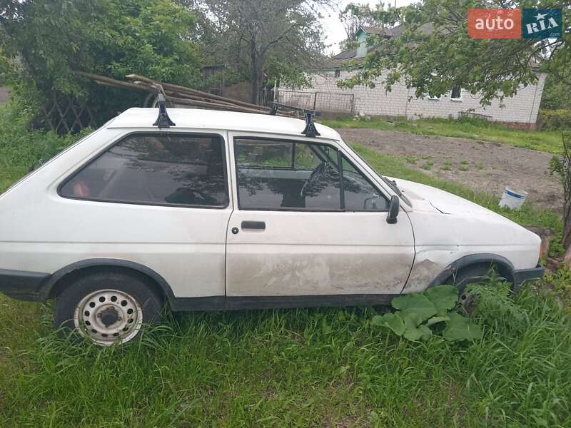 Хэтчбек Ford Fiesta 1986 в Чернигове