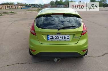 Хэтчбек Ford Fiesta 2010 в Прилуках