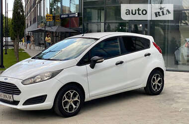 Хетчбек Ford Fiesta 2013 в Ужгороді