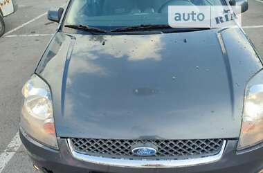 Хэтчбек Ford Fiesta 2008 в Ивано-Франковске