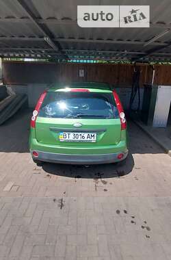 Хетчбек Ford Fiesta 2005 в Костянтинівці