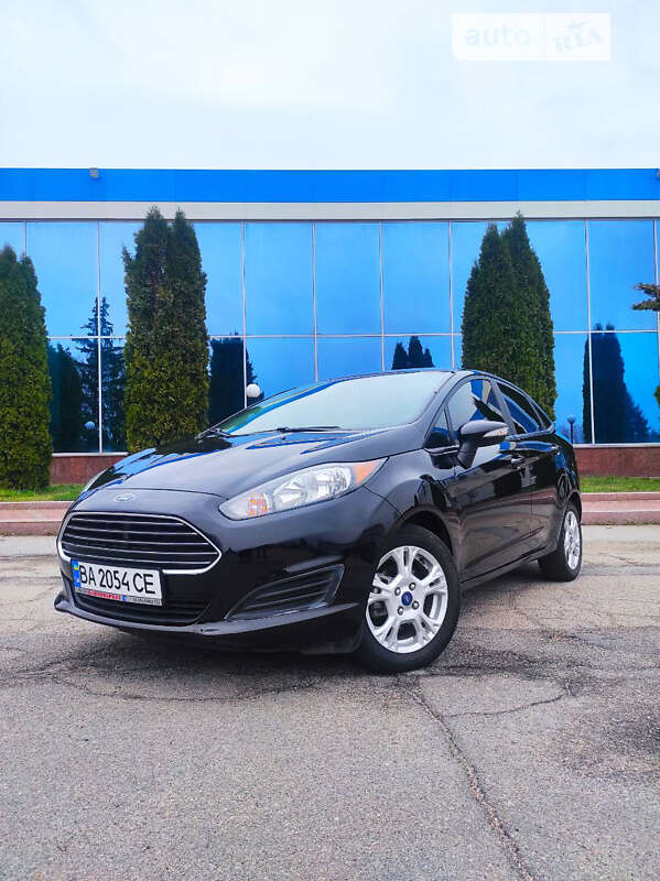 Седан Ford Fiesta 2015 в Кропивницькому