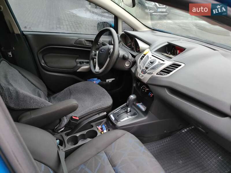 Седан Ford Fiesta 2013 в Кропивницком фото 8 Седан Ford Fiesta 2013 в Кропивницком
