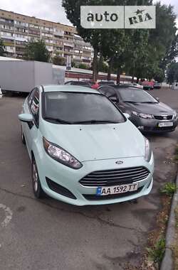 Седан Ford Fiesta 2017 в Киеве