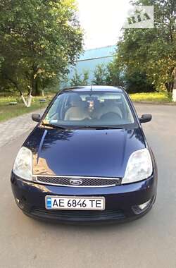 Хетчбек Ford Fiesta 2003 в Новомосковську