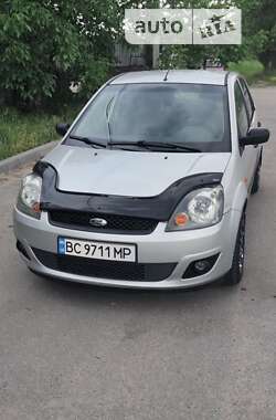 Хэтчбек Ford Fiesta 2007 в Виннице