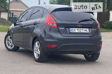 Хетчбек Ford Fiesta 2010 в Білогір'ї