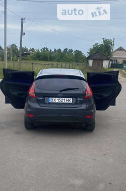 Хетчбек Ford Fiesta 2010 в Білогір'ї