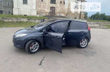 Хетчбек Ford Fiesta 2010 в Білогір'ї