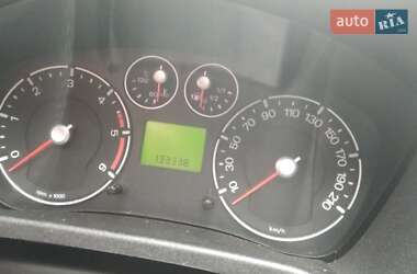 Хетчбек Ford Fiesta 2007 в 