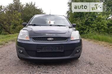 Хэтчбек Ford Fiesta 2008 в Черкассах