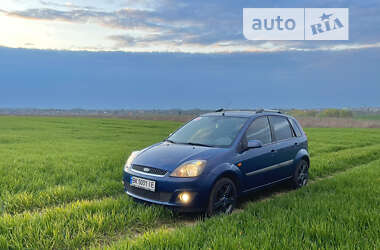 Хетчбек Ford Fiesta 2006 в Рівному