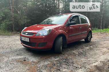 Хэтчбек Ford Fiesta 2006 в Киеве