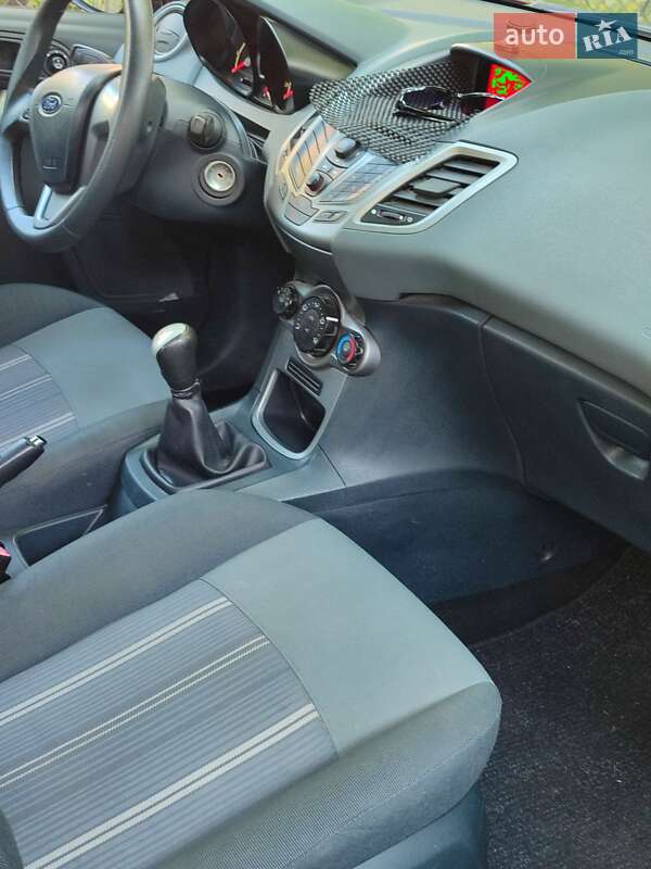 Хэтчбек Ford Fiesta 2009 в Одессе