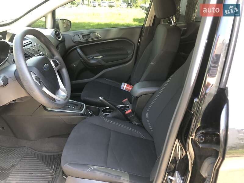 Седан Ford Fiesta 2018 в Києві