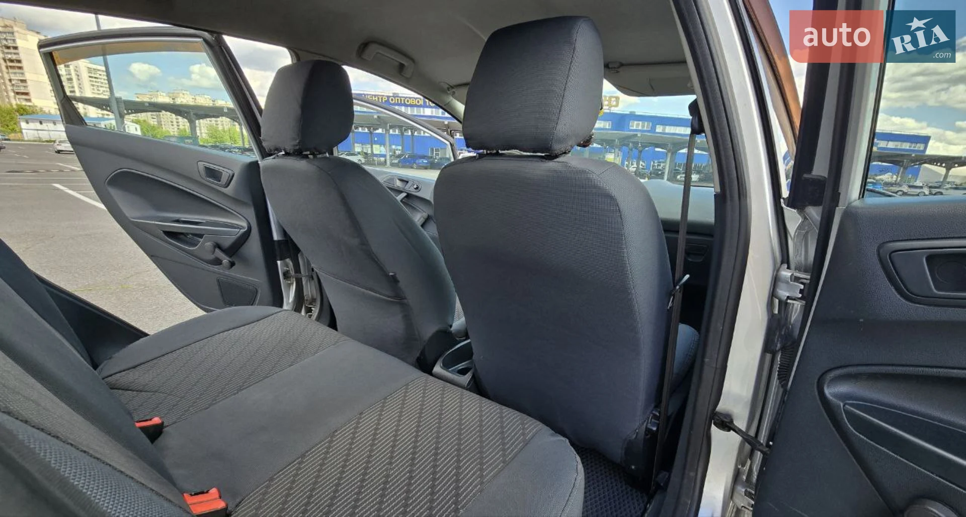2012 Ford Fiesta - мініатюра 8