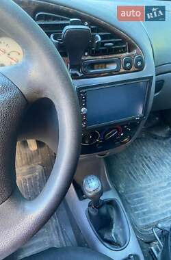 Хэтчбек Ford Fiesta 1999 в Харькове
