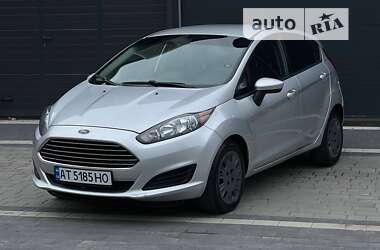 Хетчбек Ford Fiesta 2014 в Івано-Франківську