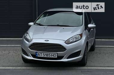 Хетчбек Ford Fiesta 2014 в Івано-Франківську