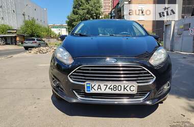 Седан Ford Fiesta 2017 в Києві