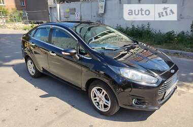 Седан Ford Fiesta 2017 в Києві