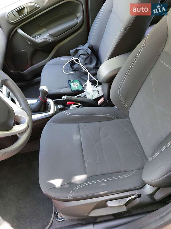 Седан Ford Fiesta 2017 в Житомире