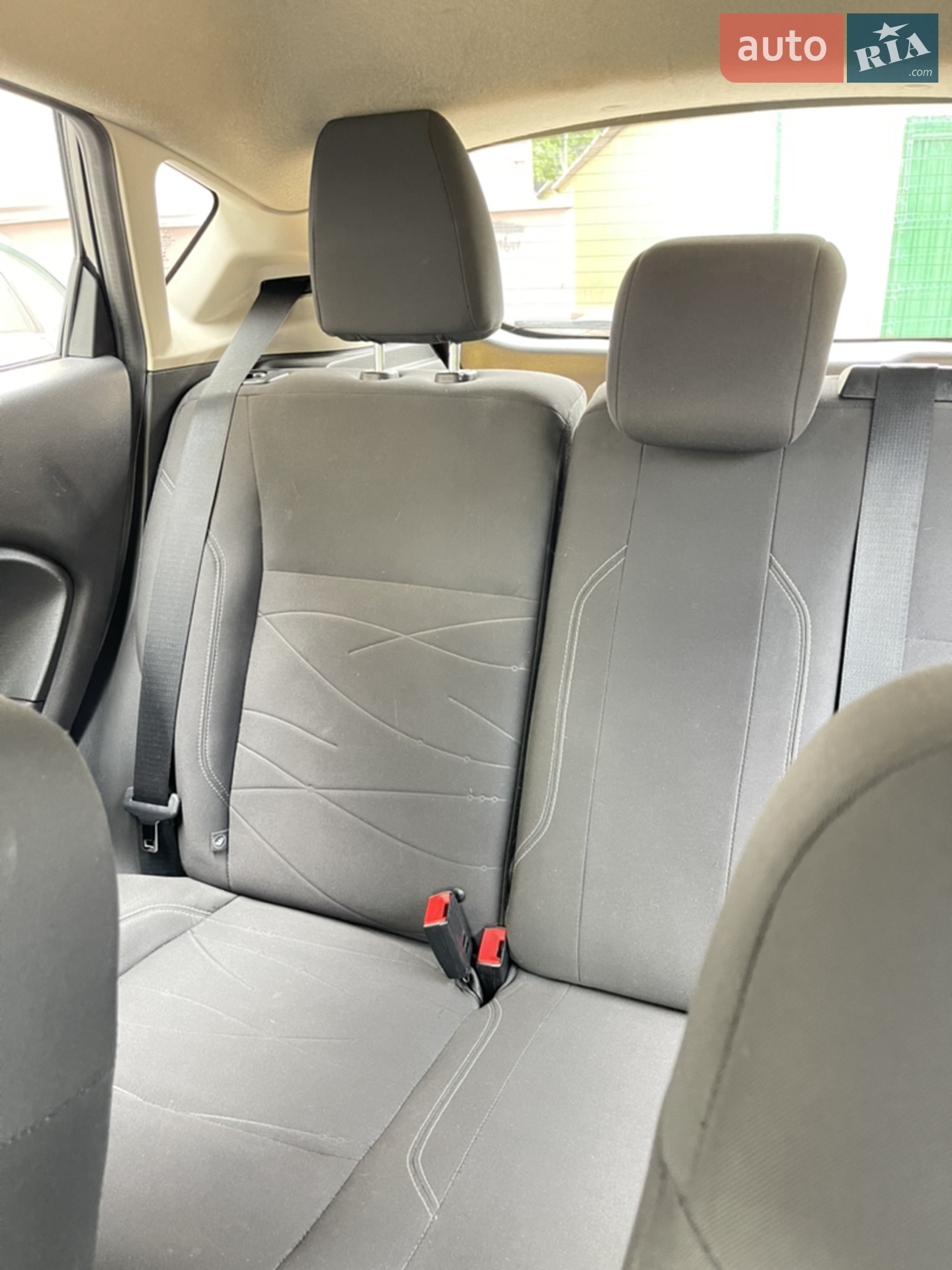 2013 Ford Fiesta - мініатюра 12