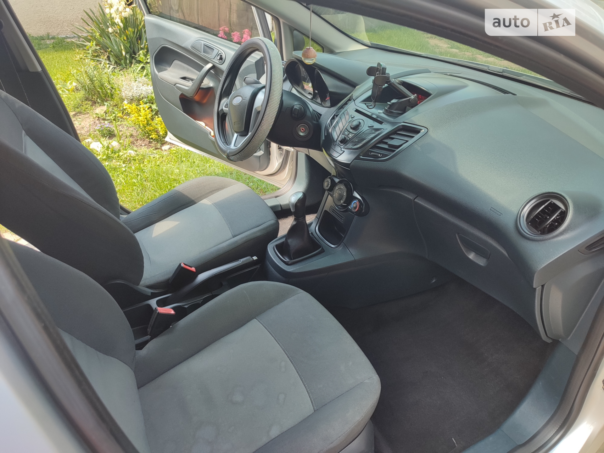 2012 Ford Fiesta - мініатюра 9