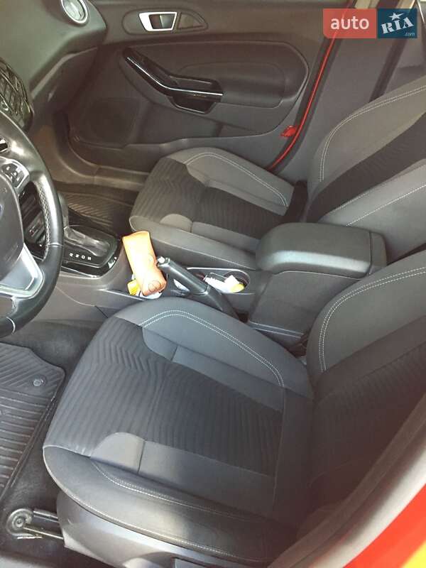 Хэтчбек Ford Fiesta 2013 в Запорожье