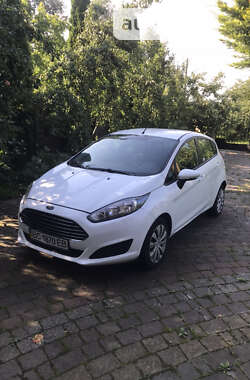 Хэтчбек Ford Fiesta 2013 в Львове