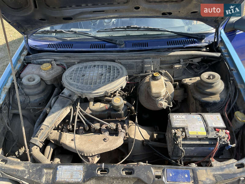 Хетчбек Ford Fiesta 1995 в Києві