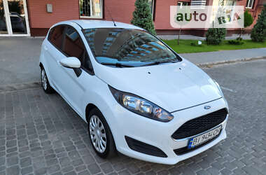 Хэтчбек Ford Fiesta 2016 в Кременчуге